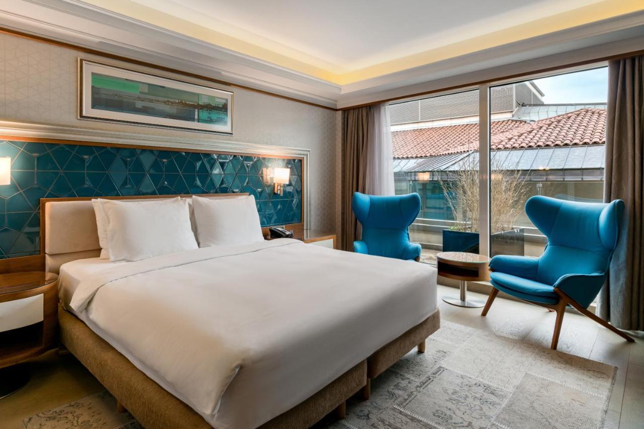 Radisson Blu Bosphorus Hotel Istanbul Bagian luar foto Deluxe Room
