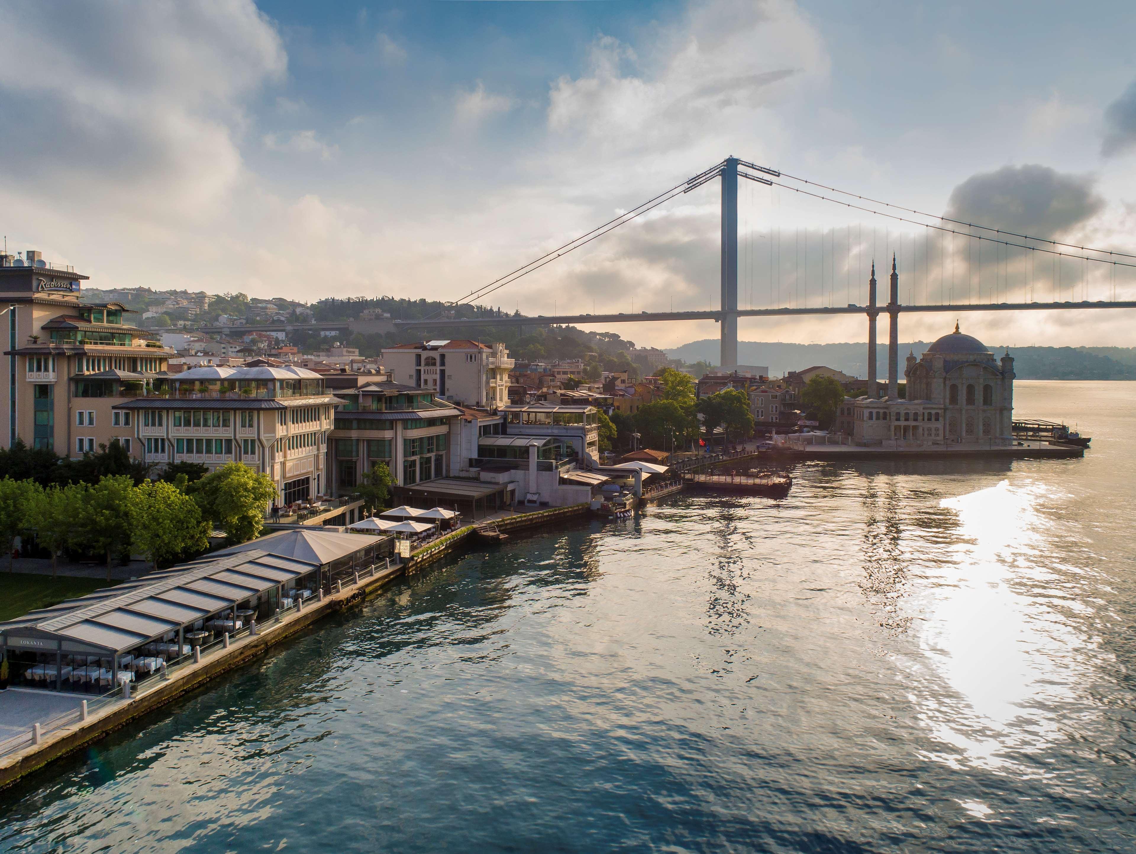 Radisson Blu Bosphorus Hotel Istanbul Bagian luar foto Fenerbahçe